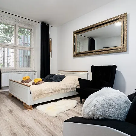 Apartment Golden Lion